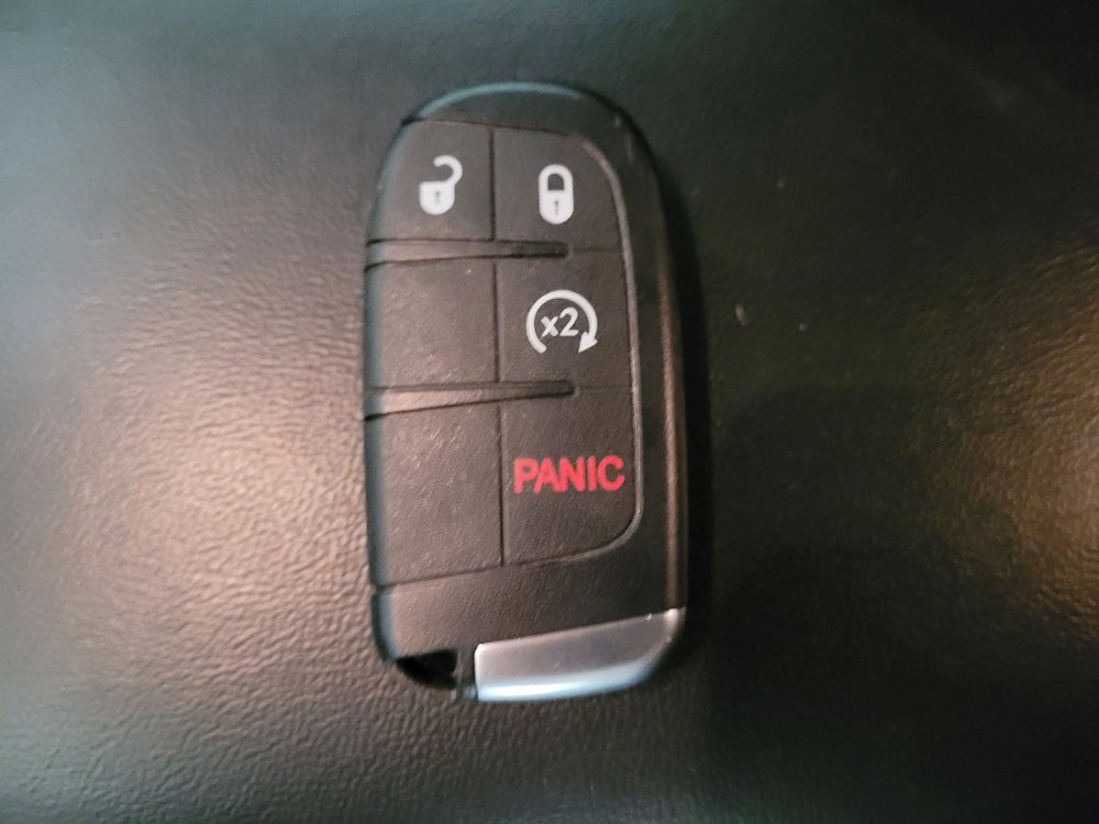 Used 2013 Dodge Journey SE image 32