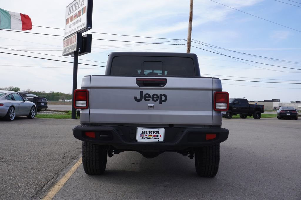 Used 2020 Jeep Gladiator Sport w/ Quick Order Package 24S AWD/4WD image 6