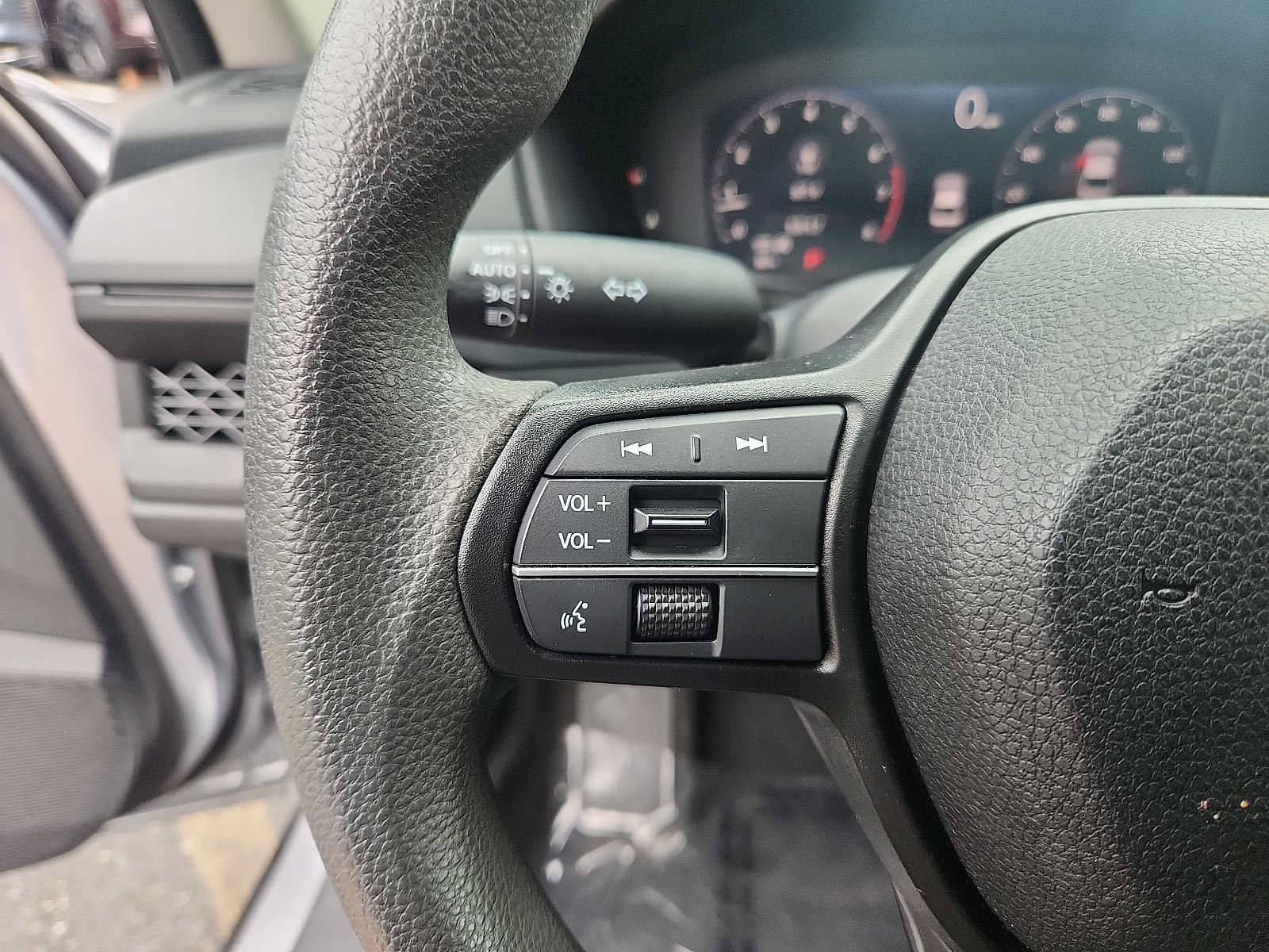 Used 2023 Honda Accord EX image 20