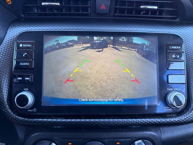 Used 2023 Nissan Kicks SV FWD image 13