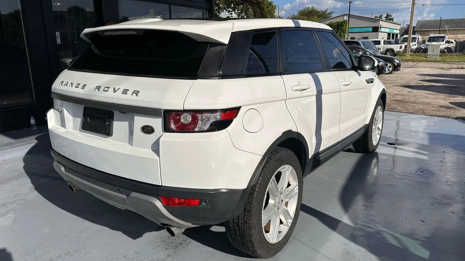 Used 2014 Land Rover Range Rover Evoque Pure Plus image 5