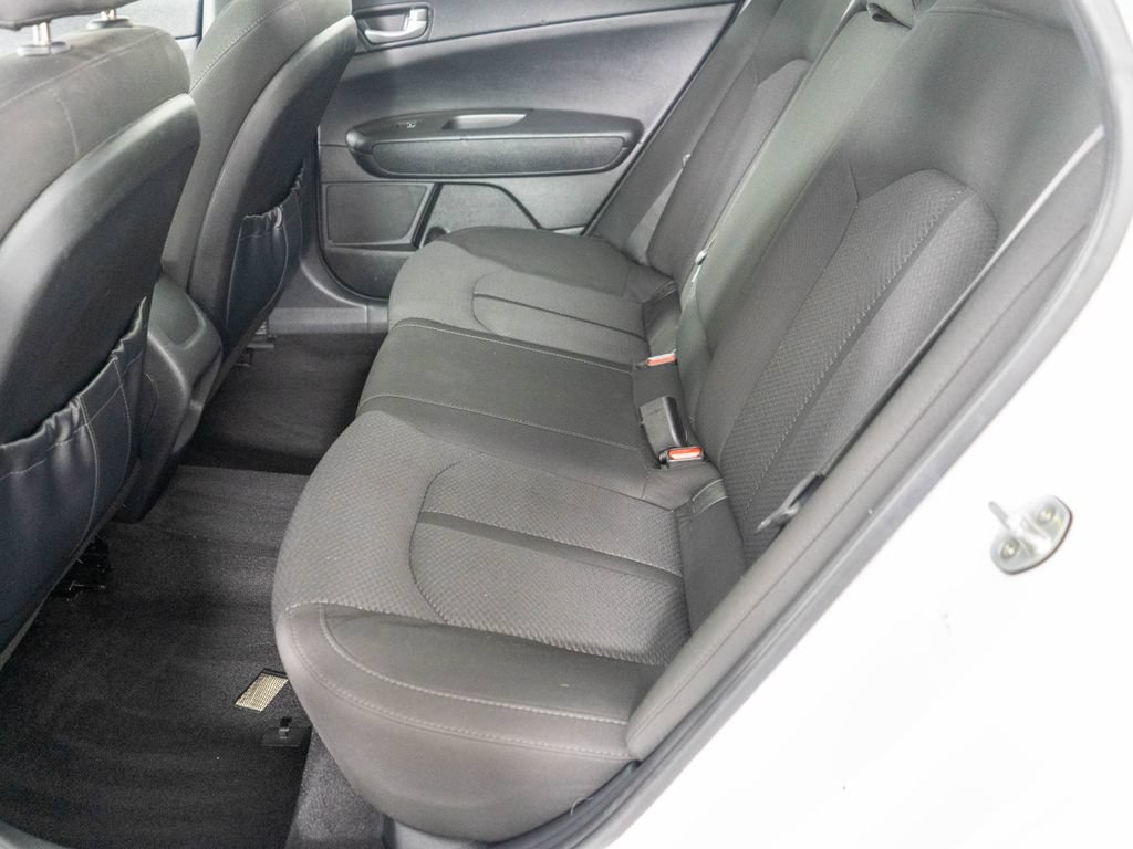Used 2017 Kia Optima LX FWD image 11