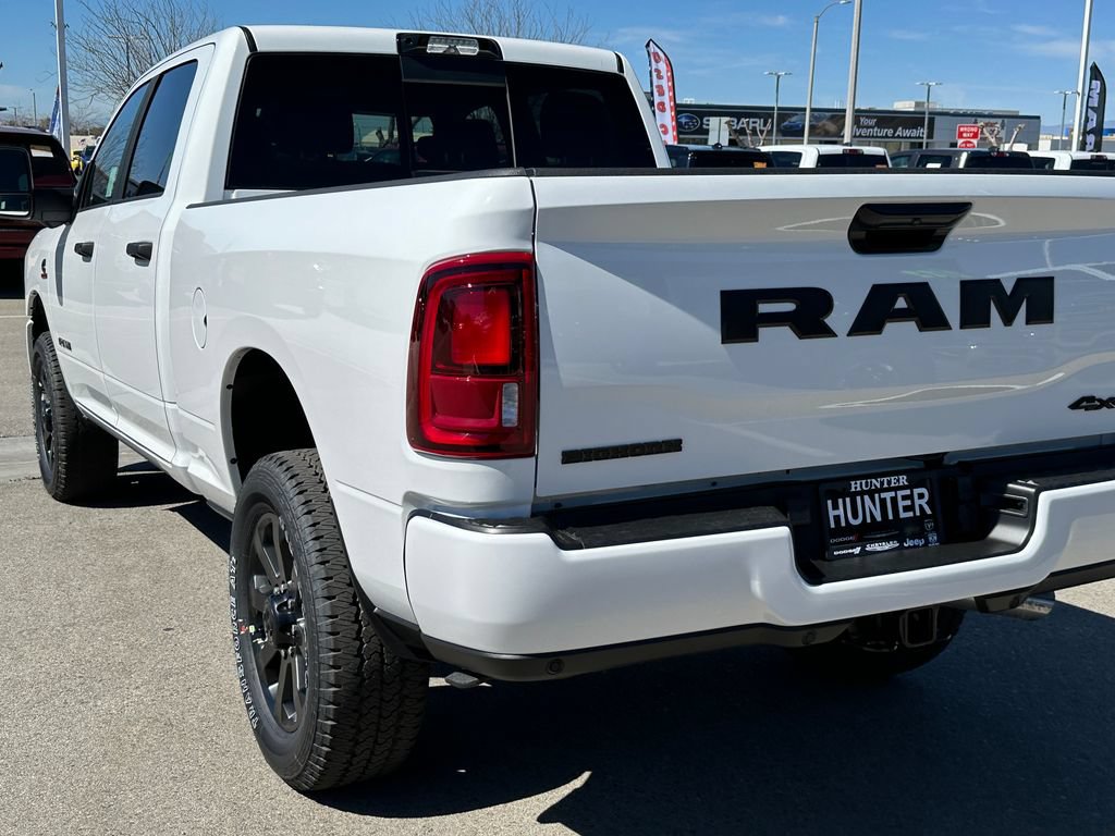 New 2026 RAM 2500 Big Horn AWD/4WD image 4