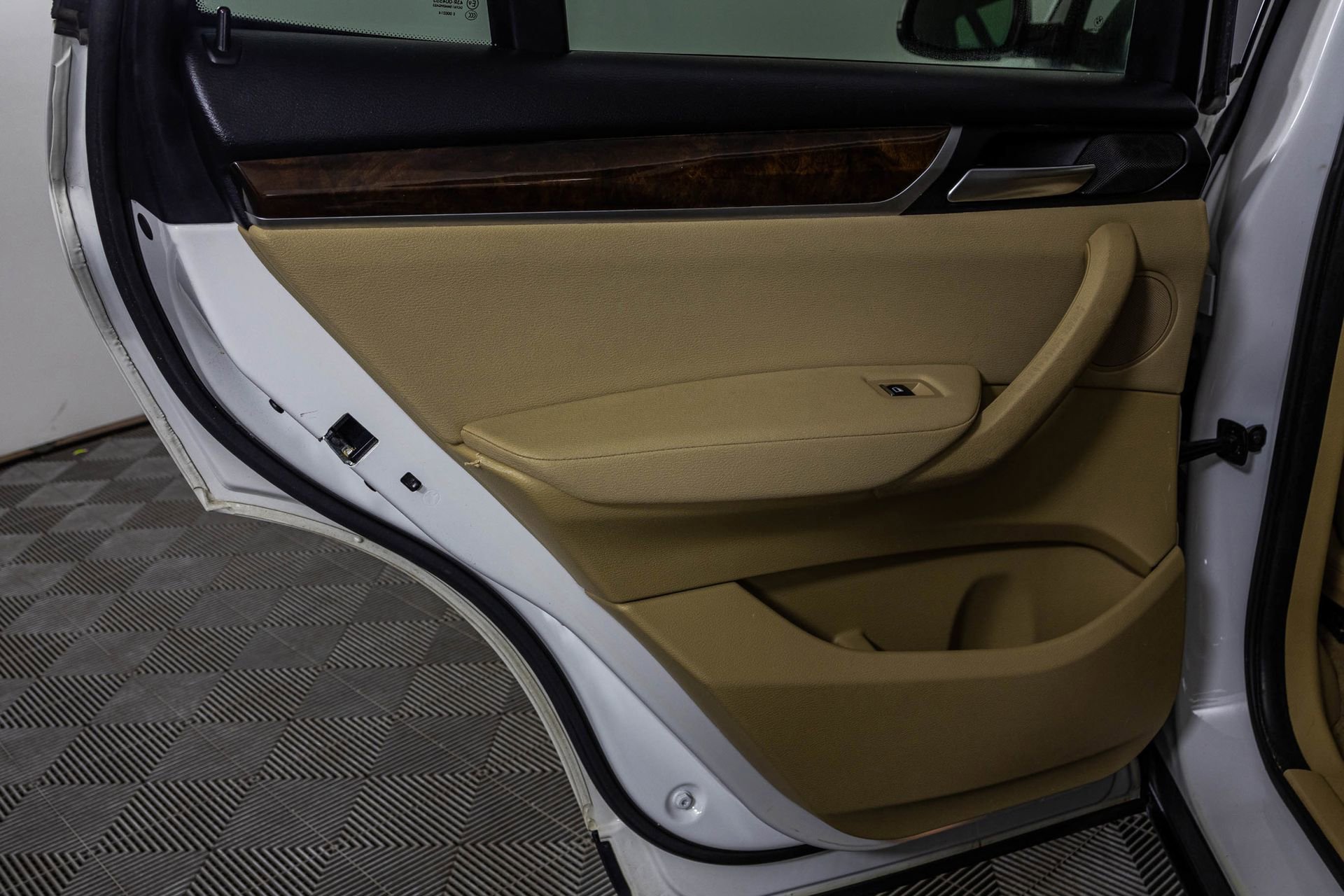 Used 2016 BMW X3 xDrive28i image 37