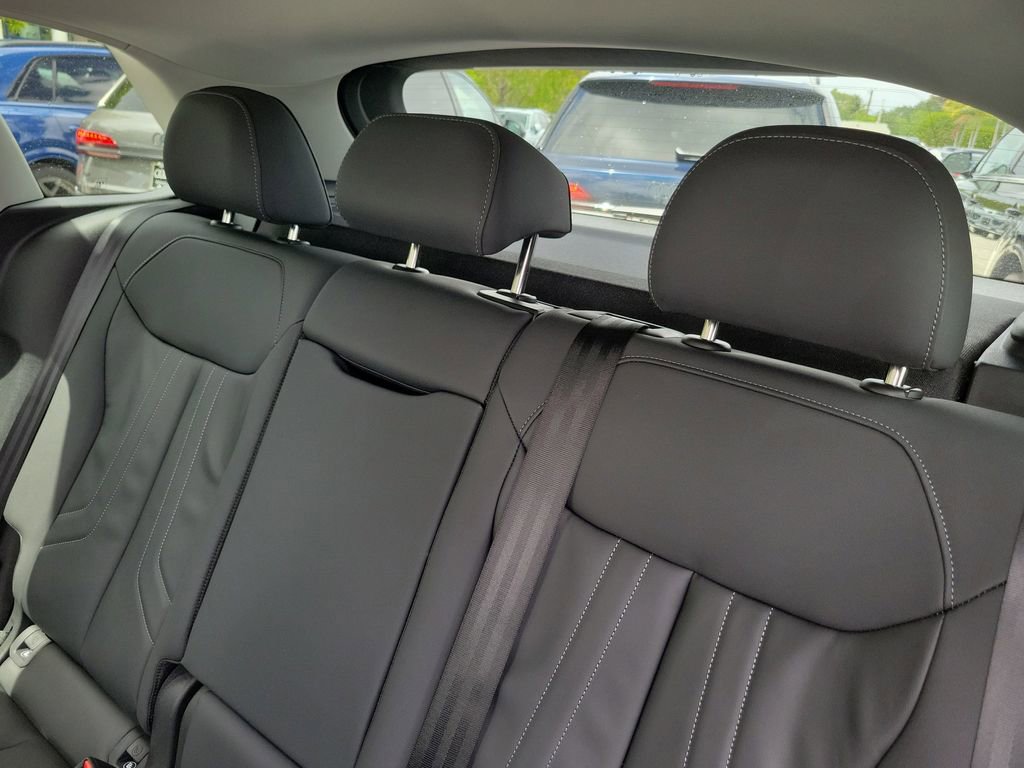 New 2026 Audi Q3 quattro 2.0T AWD/4WD image 27