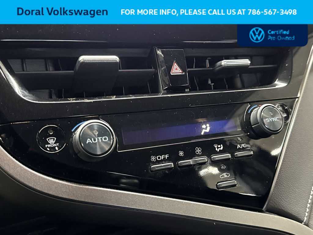 Used 2024 Toyota Camry SE image 20