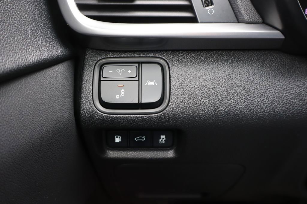 Used 2019 Kia Optima S image 13