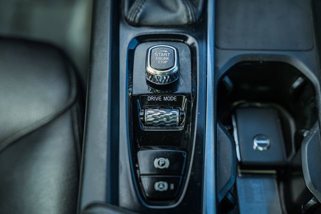 Used 2021 Volvo XC60 T5 Momentum w/ Advanced Package AWD/4WD image 26