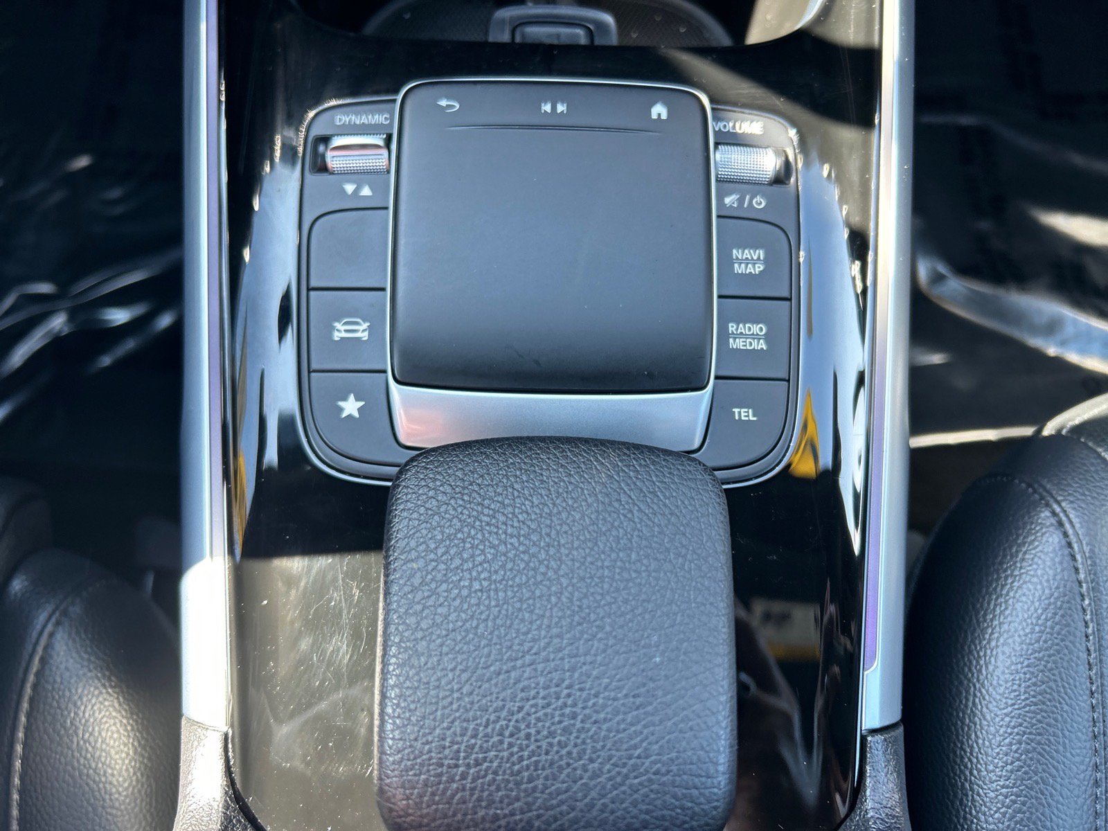 Used 2022 Mercedes-Benz GLB 250 4MATIC image 33