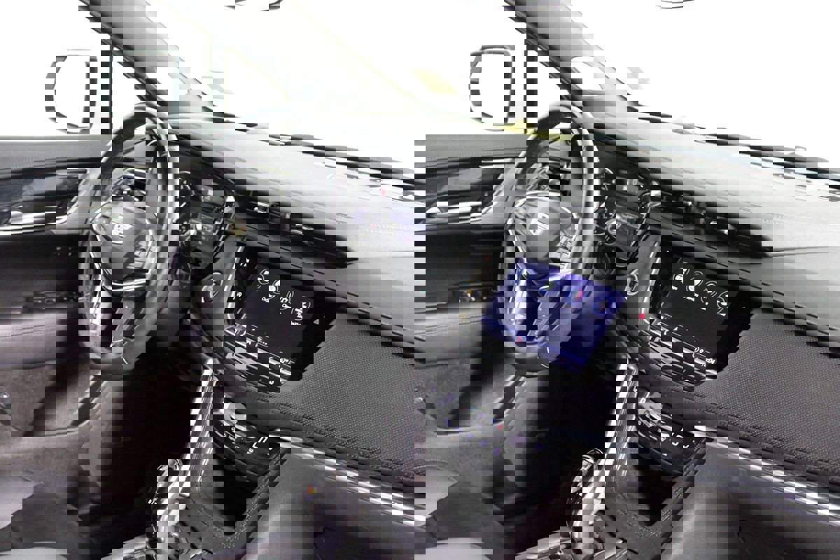 Used 2024 Cadillac XT5 Premium Luxury image 25