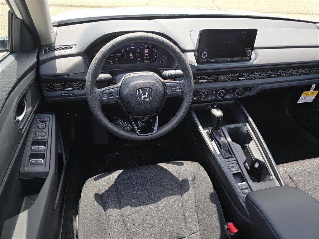 New 2025 Honda Accord SE image 25