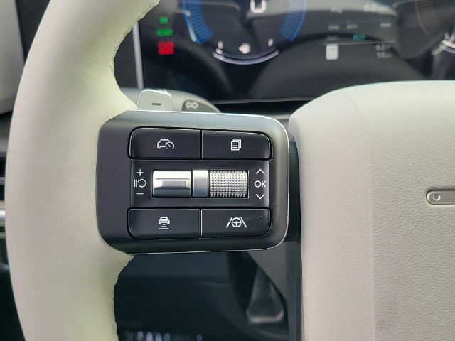 New 2026 Hyundai Santa Fe SE FWD image 5