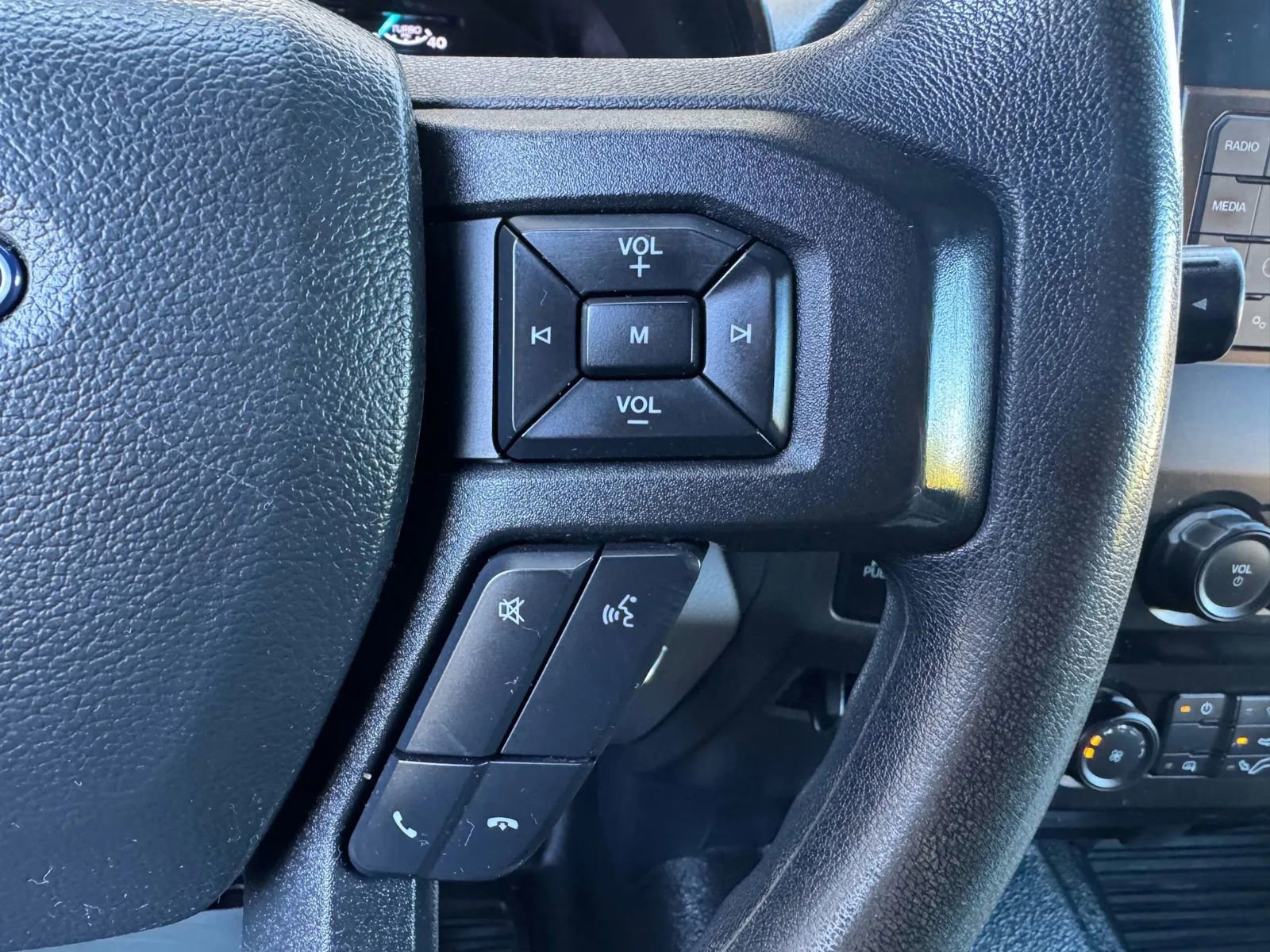 Used 2022 Ford F250 XL w/ Power Equipment Group image 13