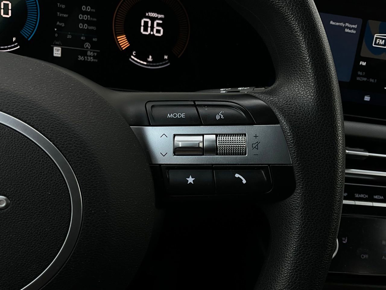 Used 2025 Hyundai Tucson SEL image 36