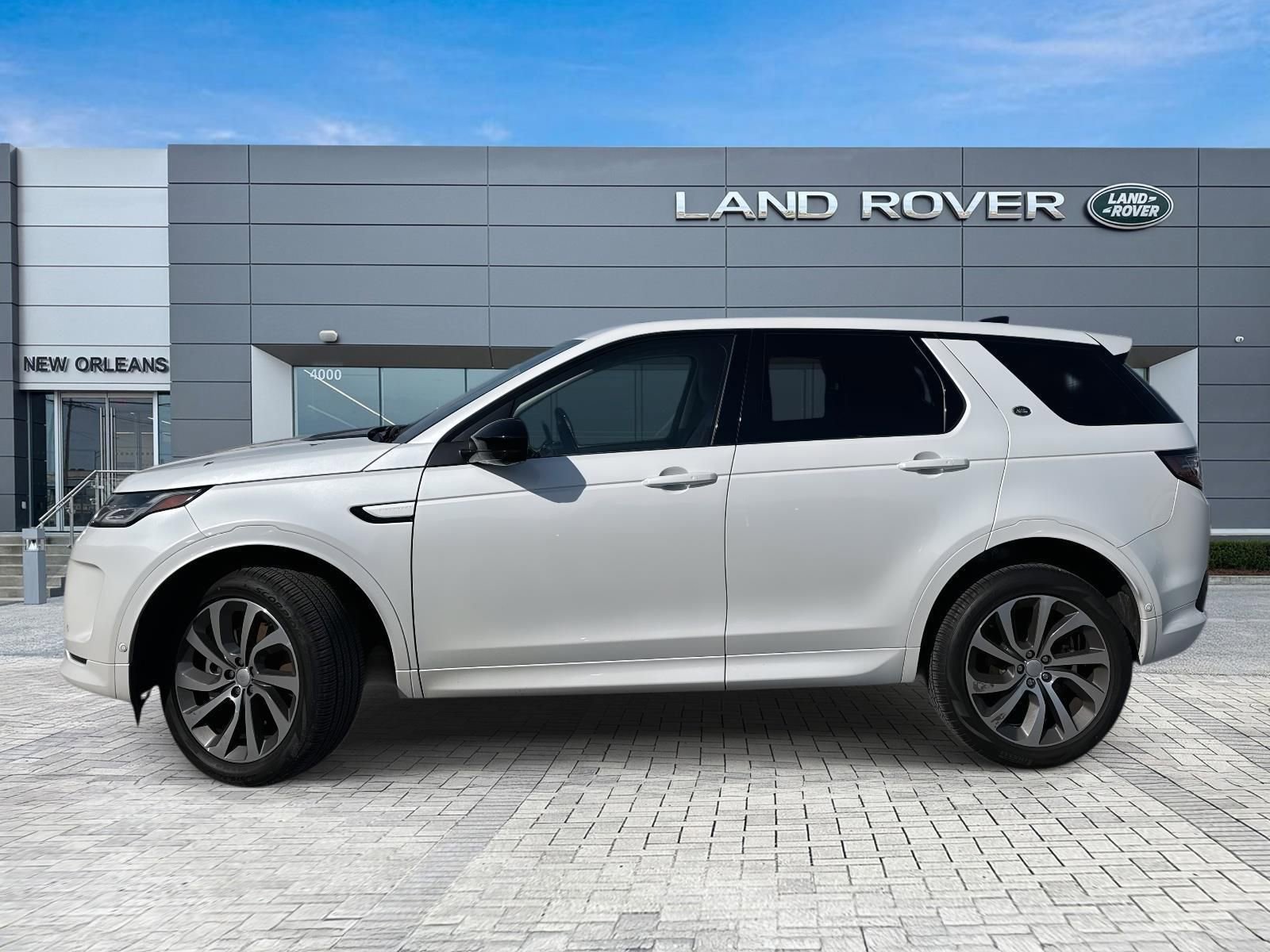 Used 2024 Land Rover Discovery Sport S AWD/4WD image 2
