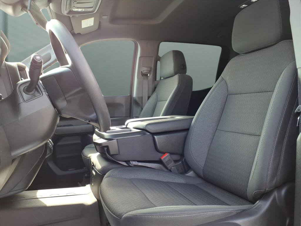 Used 2025 Chevrolet Silverado 1500 Custom Trail Boss w/ Turbomax Blackout Package image 19