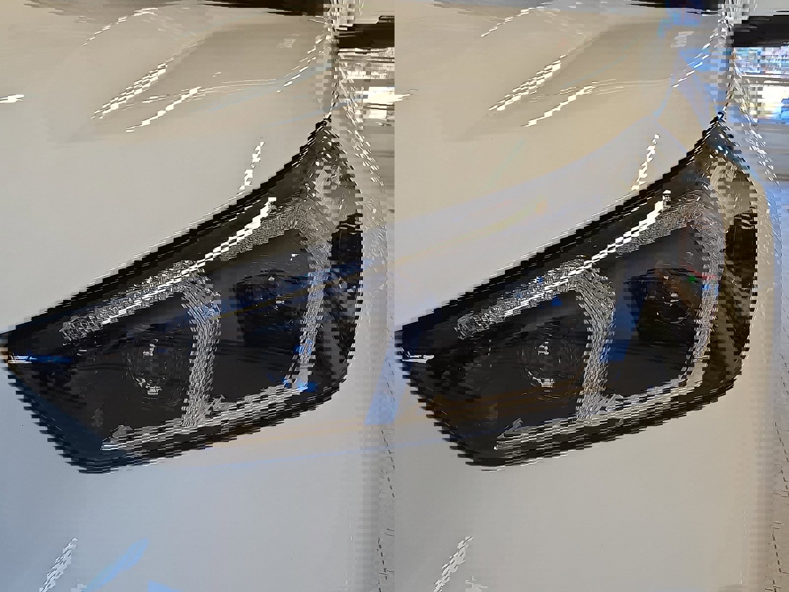 Used 2026 BMW X1 xDrive28i image 9