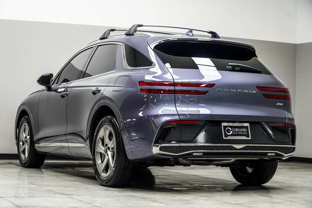 Used 2026 Genesis GV70 2.5T Select image 11