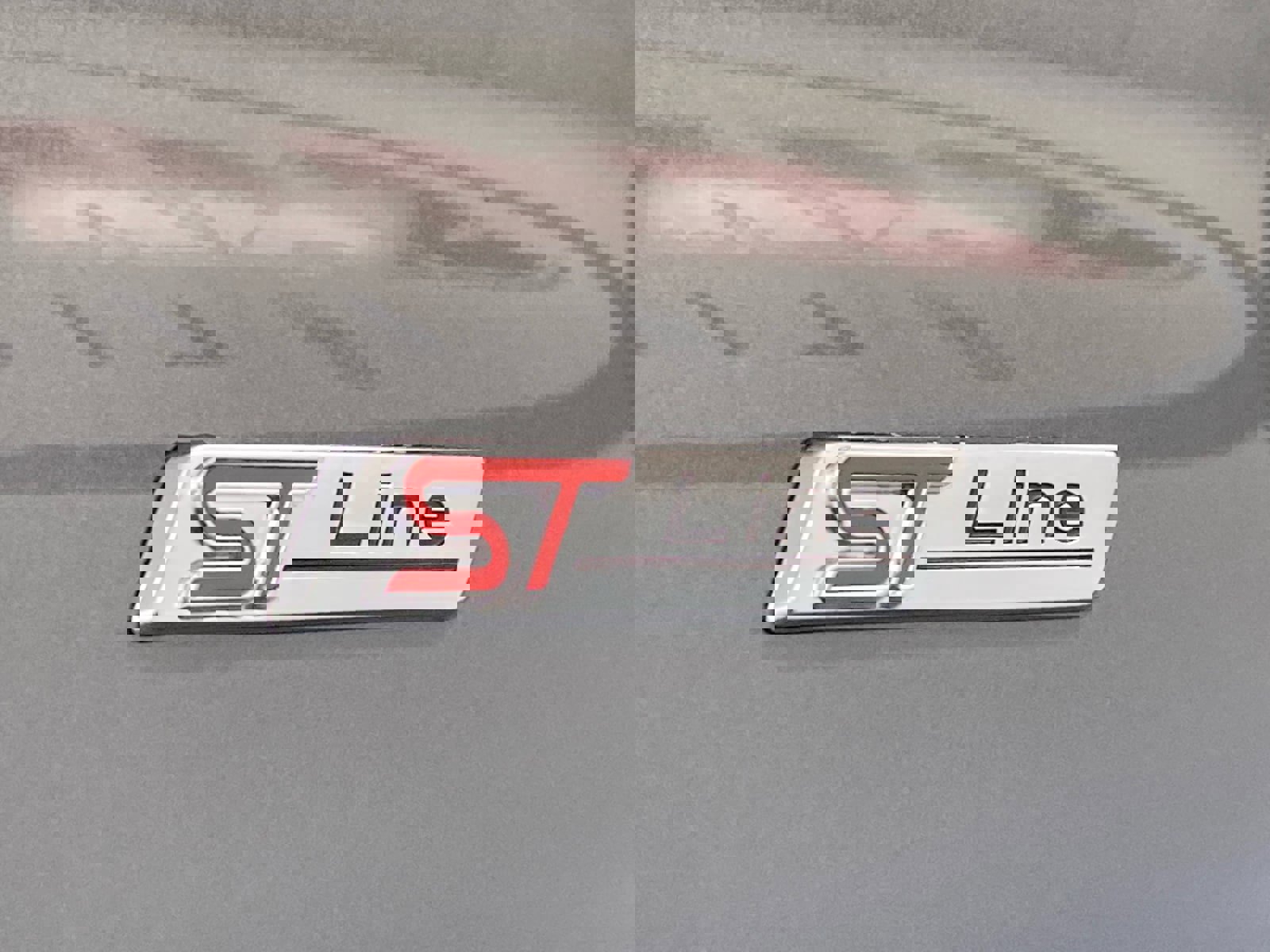 New 2026 Ford Explorer ST-Line image 21