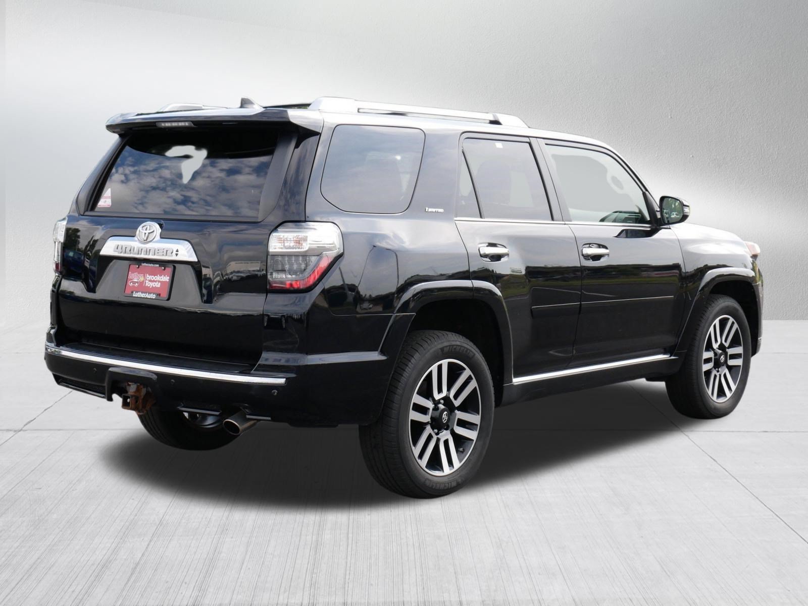 Used 2021 Toyota 4Runner Limited AWD/4WD image 7