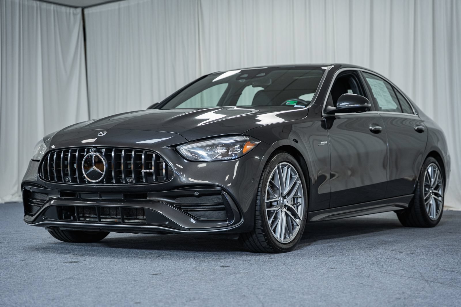 Used 2023 Mercedes-Benz C 43 AMG 4MATIC Sedan image 3