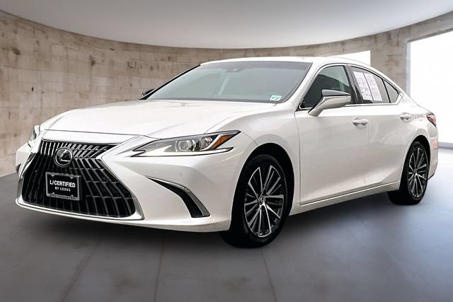 Certified 2022 Lexus ES 350 w/ Premium Package FWD image 3