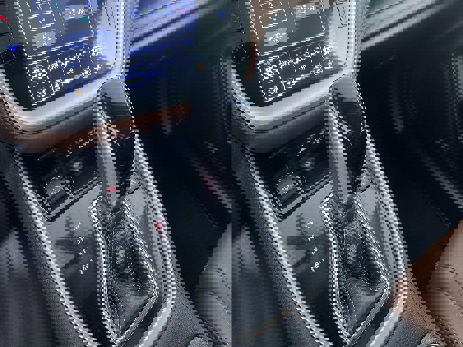 Used 2022 Subaru Outback Touring w/ Tech Package 2 image 22