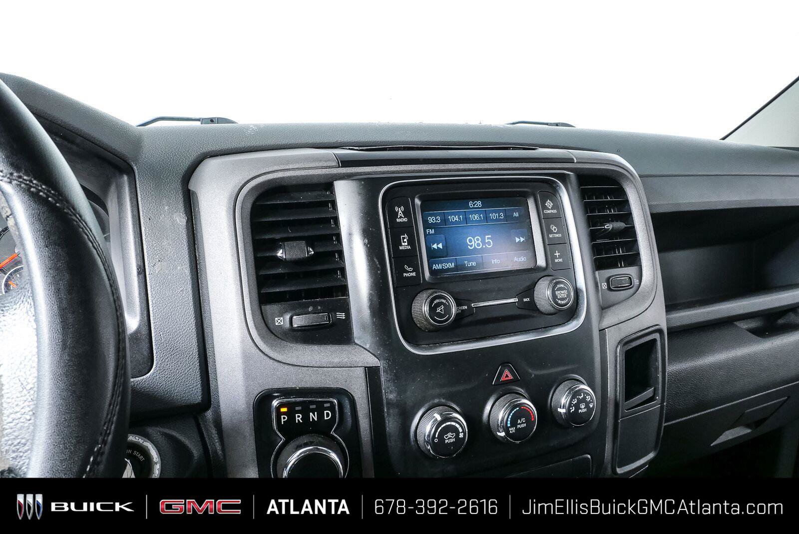 Used 2017 RAM 1500 Express w/ Express Value Package RWD image 13