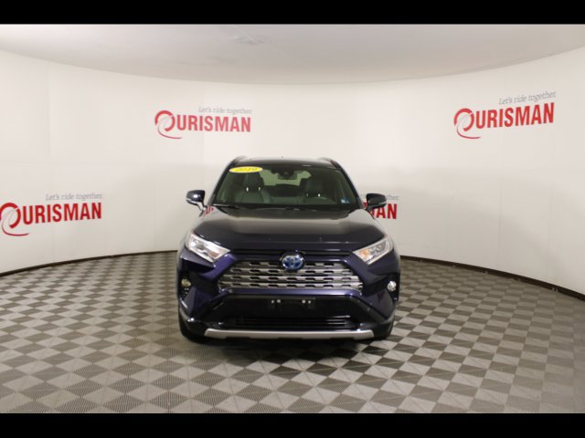 Used 2019 Toyota RAV4 XSE w/ Carpet Mat Package AWD/4WD image 17