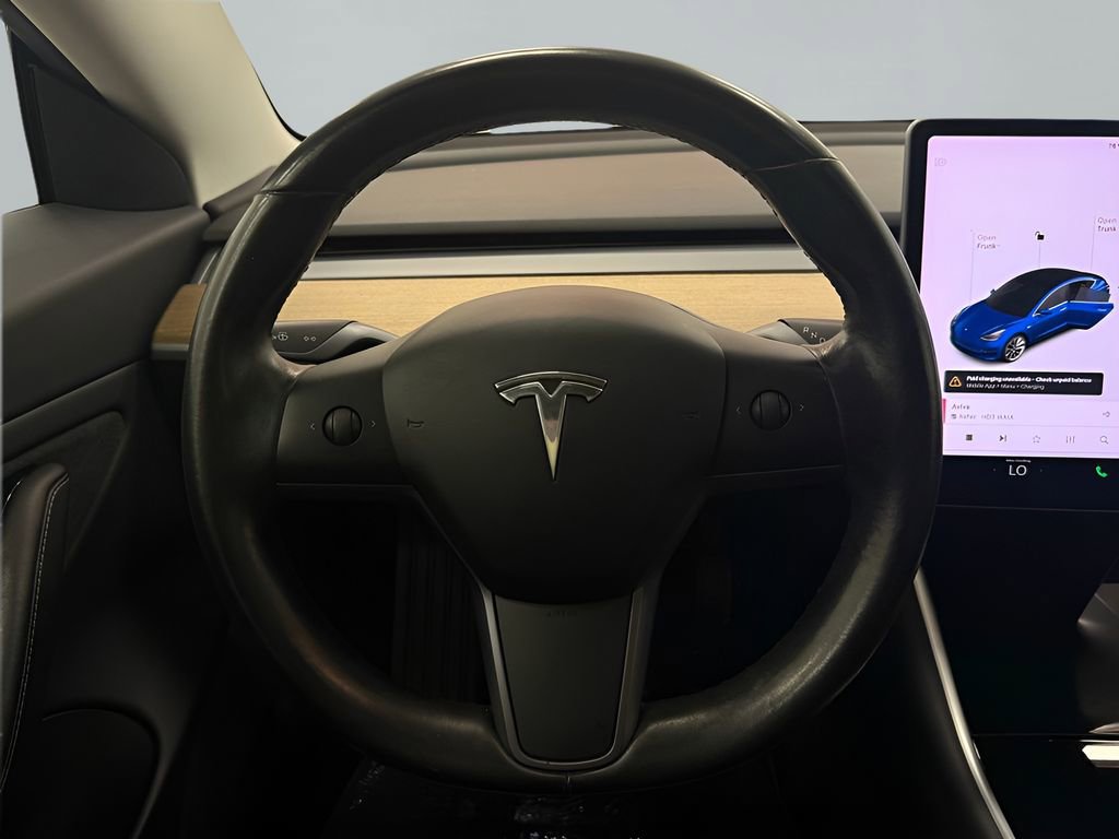 Used 2018 Tesla Model 3 Long Range RWD image 16