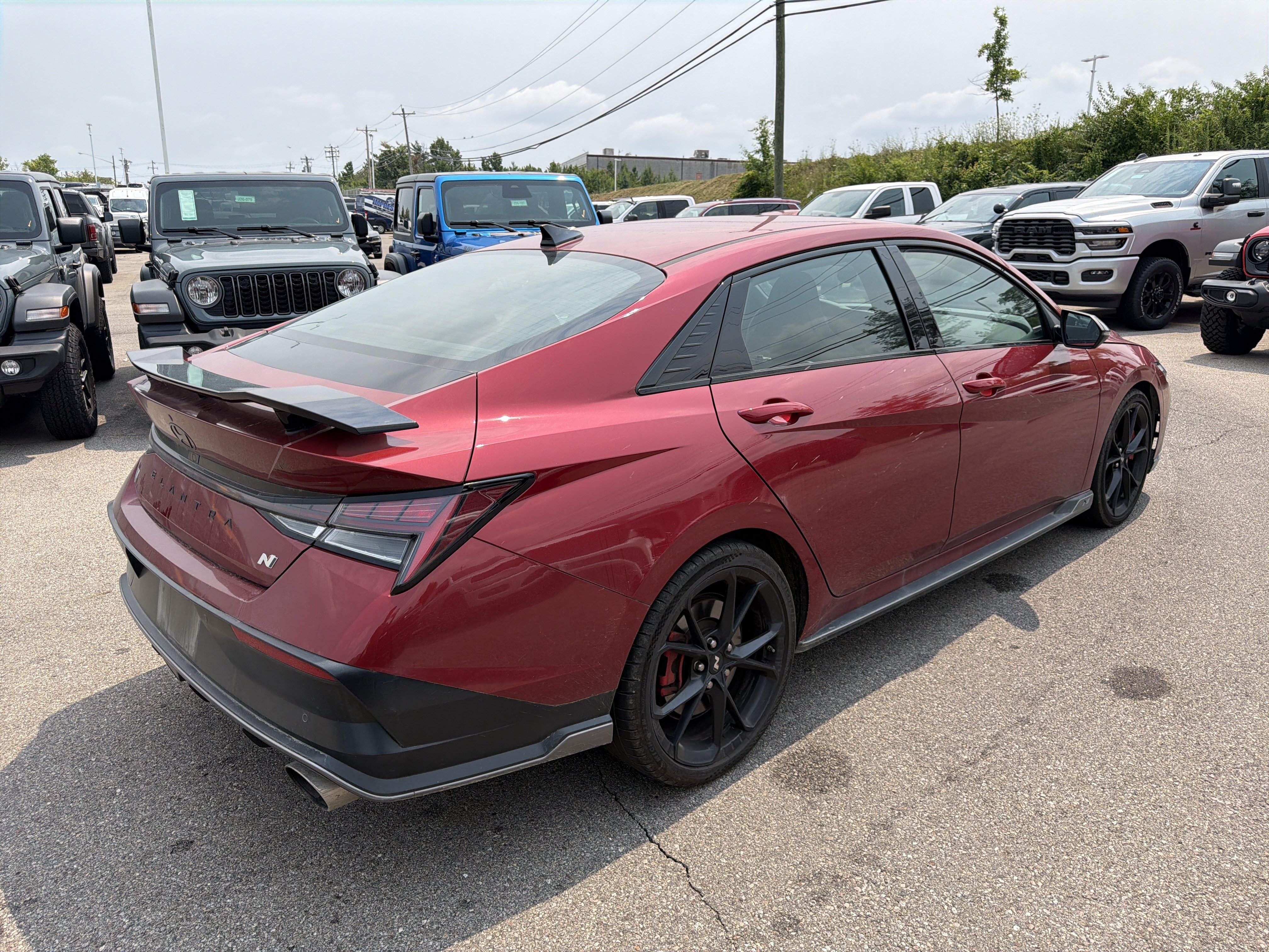 Used 2025 Hyundai Elantra N w/ Cargo Package FWD image 9