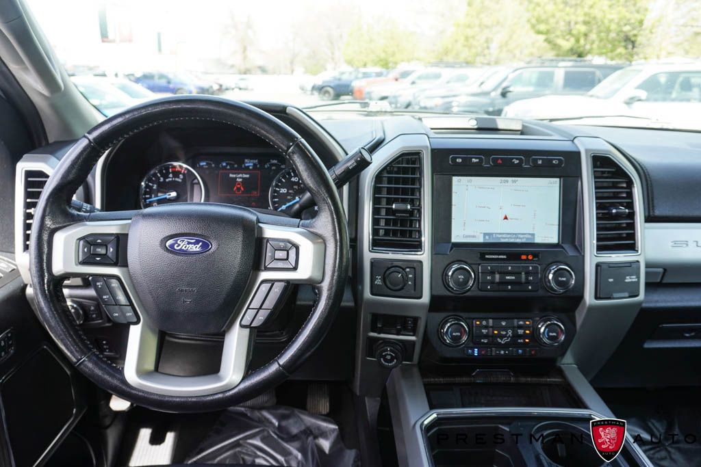 Used 2021 Ford F250 Lariat w/ Lariat Ultimate Package AWD/4WD image 2