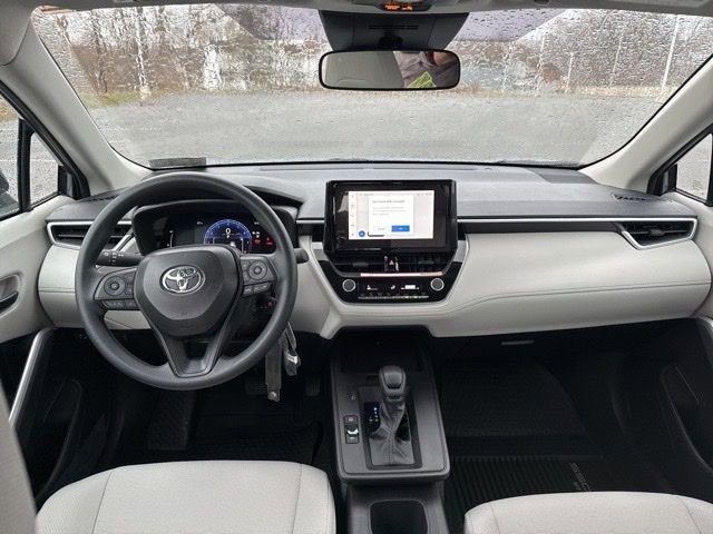 New 2026 Toyota Corolla Cross L AWD/4WD image 16