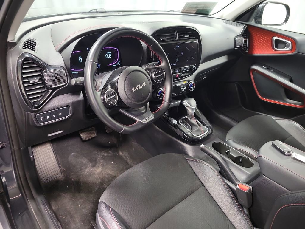 Used 2023 Kia Soul GT-Line FWD image 14