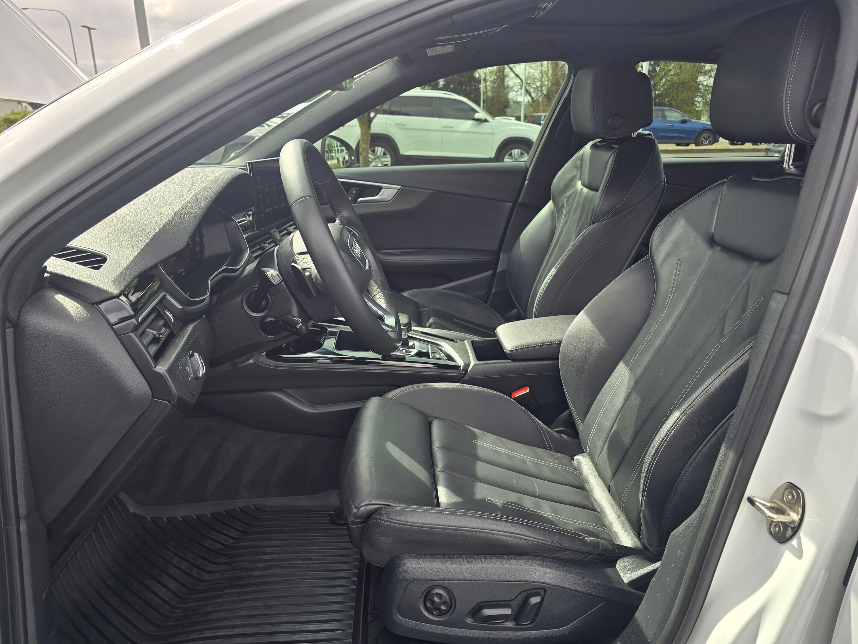 Used 2021 Audi A4 2.0T Premium Plus w/ Premium Plus Package image 22