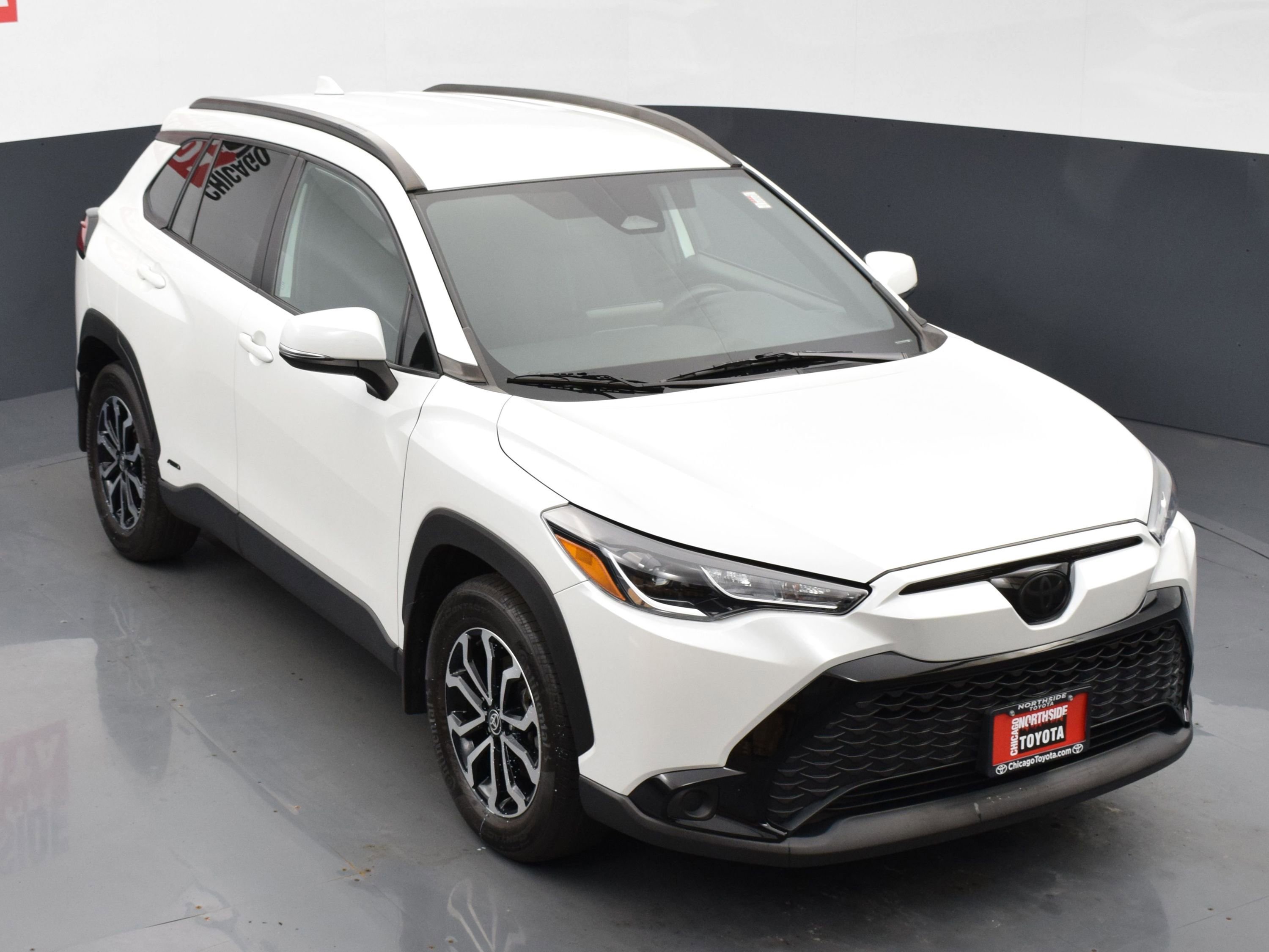 Used 2024 Toyota Corolla Cross AWD Hybrid image 23