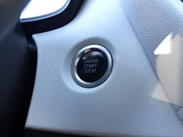 Used 2023 Toyota Corolla SE FWD image 31
