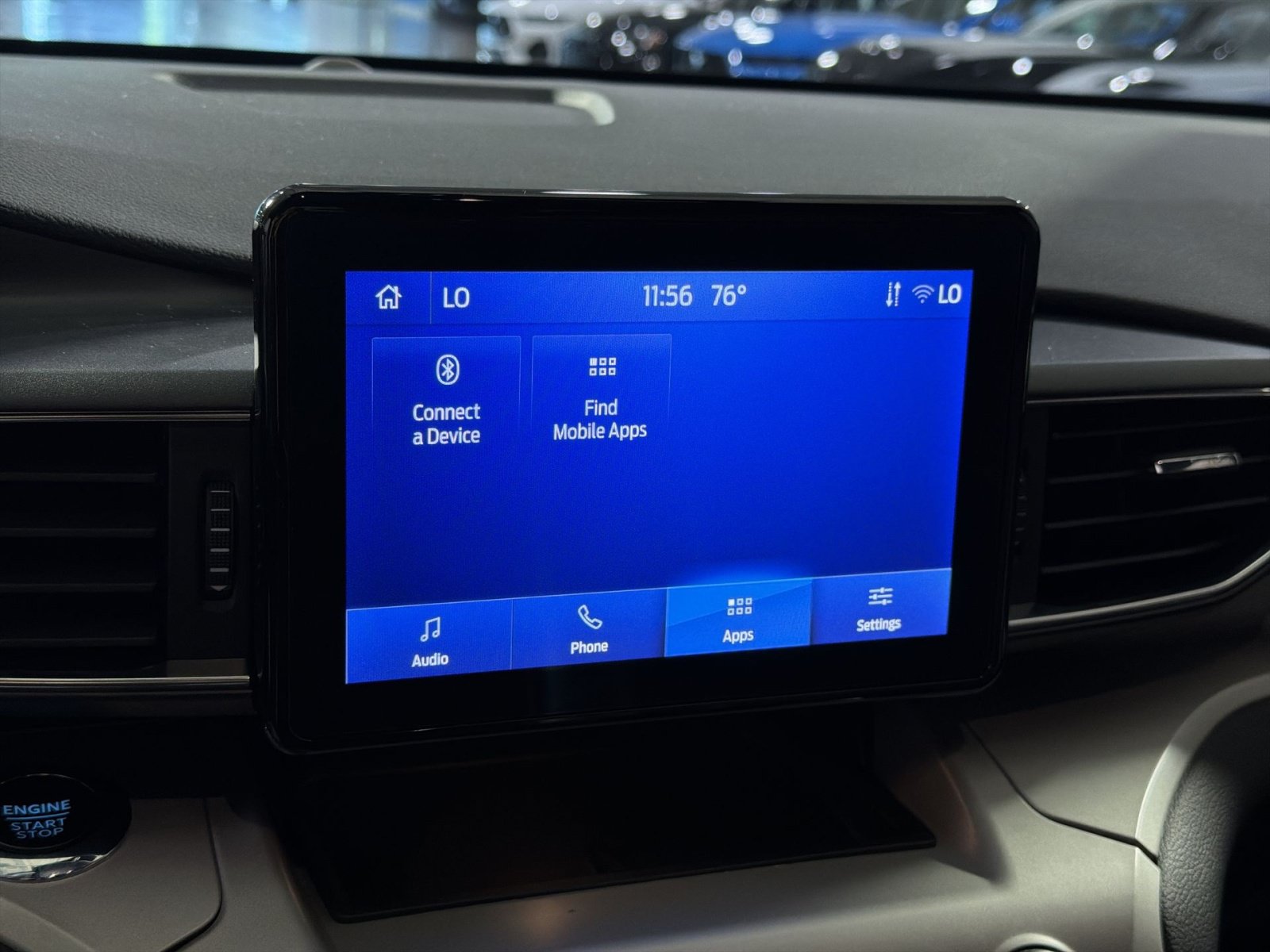 Used 2024 Ford Explorer XLT w/ Equipment Group 202A AWD/4WD image 22