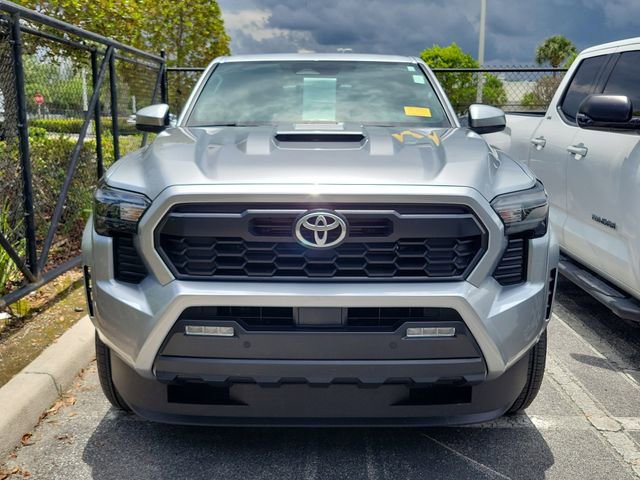 Used 2024 Toyota Tacoma TRD Sport w/ TRD Sport Upgrade Package RWD image 2