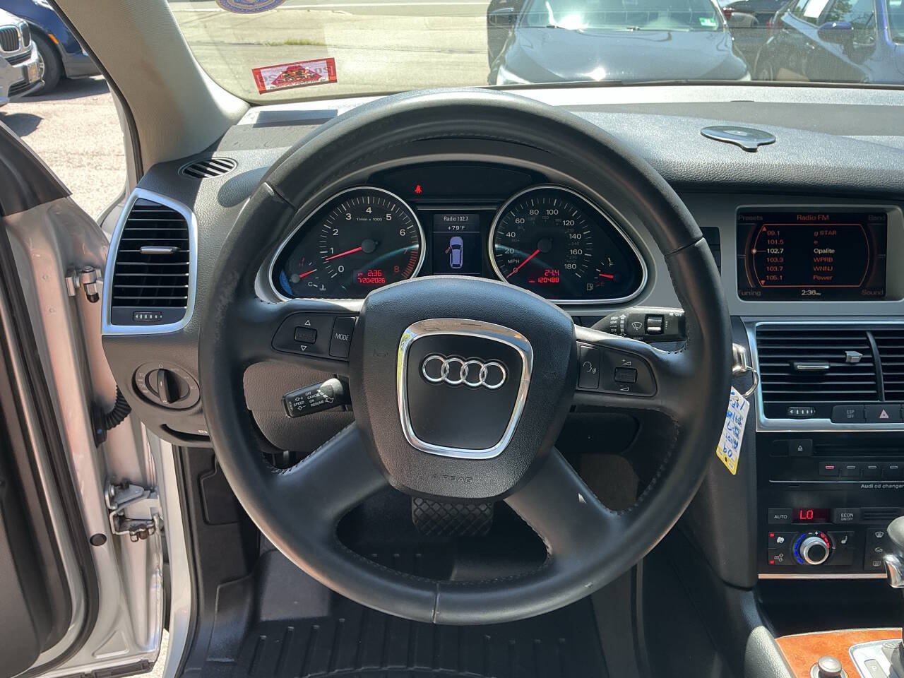 Used 2009 Audi Q7 3.6 AWD/4WD image 17