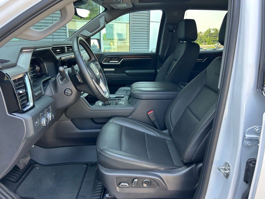 Used 2024 GMC Sierra 1500 Denali w/ Denali Reserve Package image 20