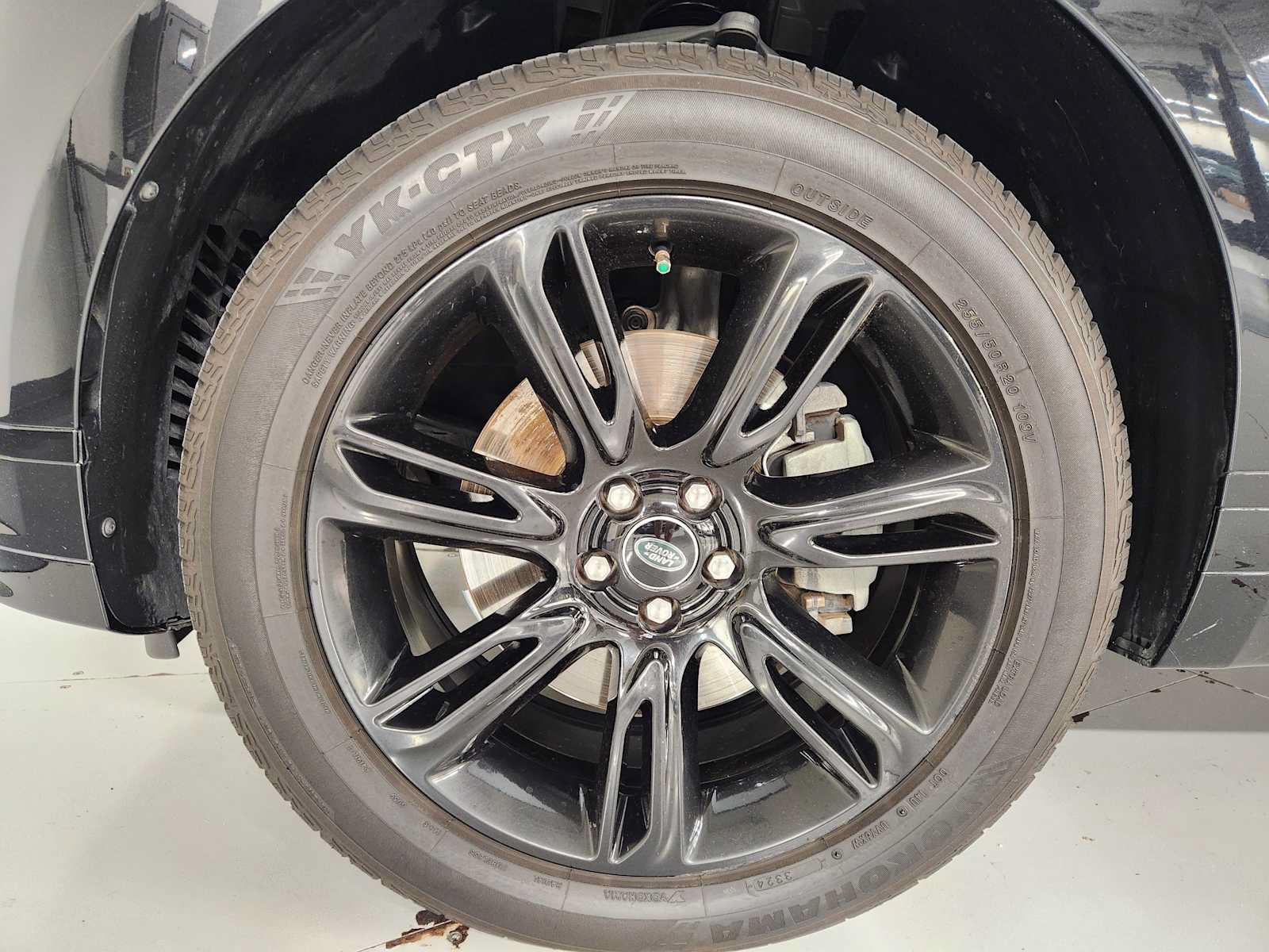 Used 2023 Land Rover Range Rover Velar R-Dynamic S AWD/4WD image 8
