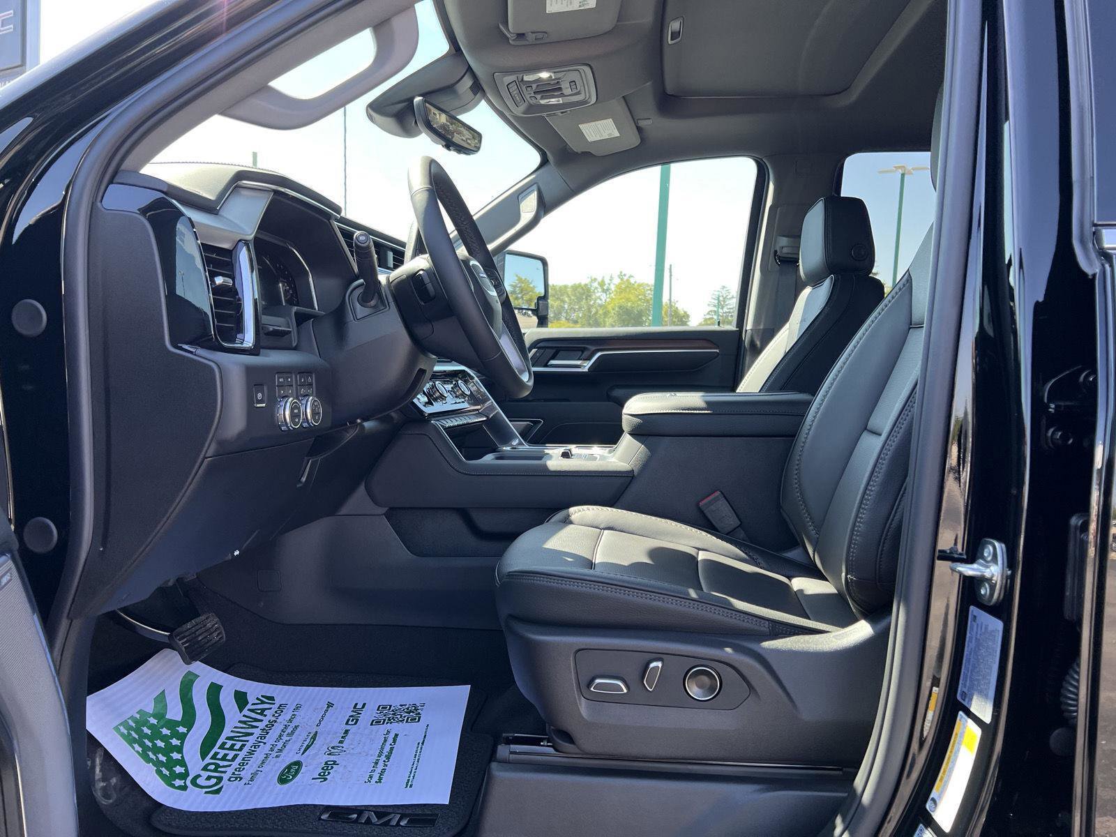 New 2026 GMC Sierra 2500 Denali w/ Denali Reserve Package image 22