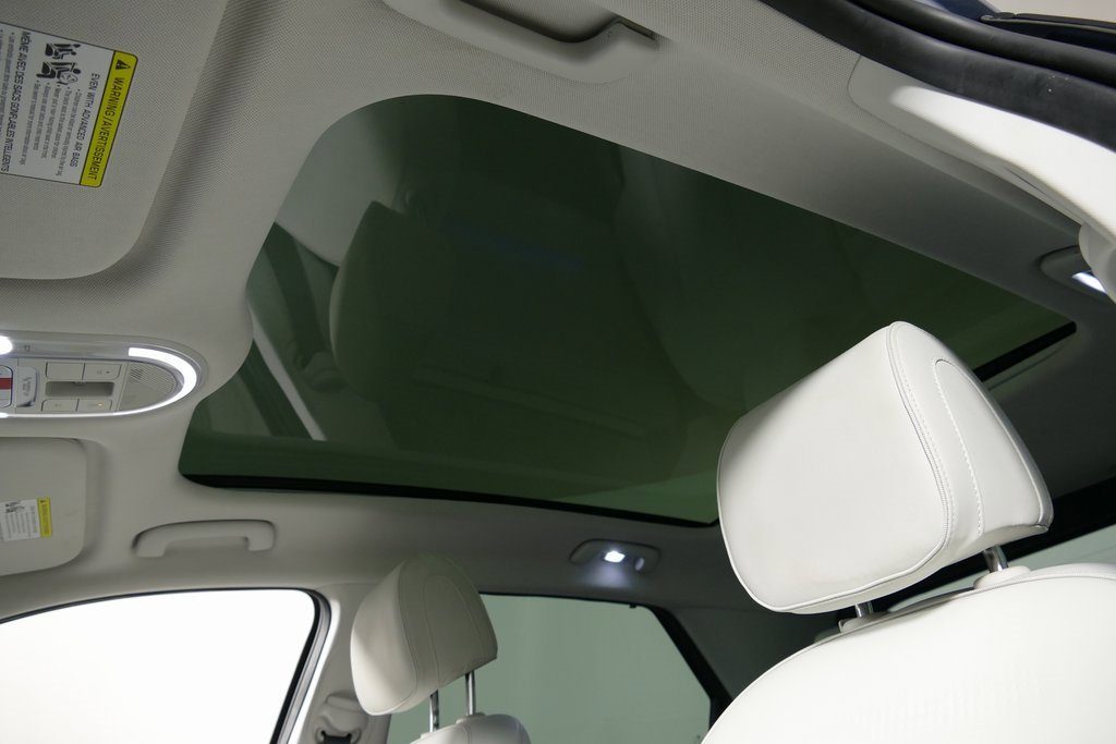 Used 2022 Hyundai Ioniq 5 Limited w/ Cargo Package image 16