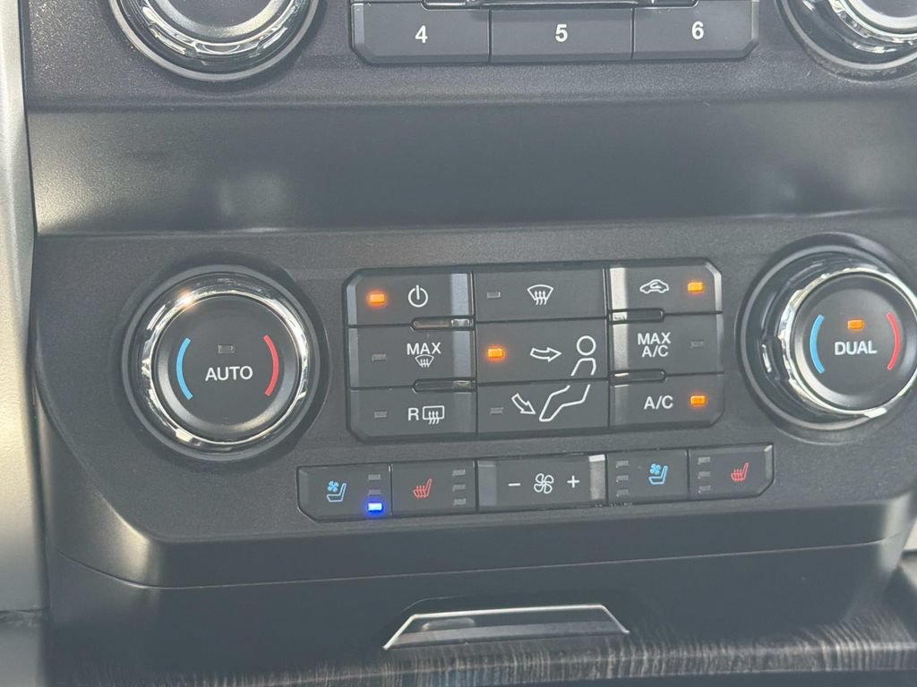 Used 2020 Ford F350 Lariat AWD/4WD image 15