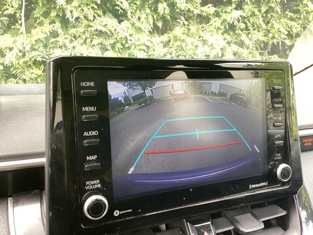 Used 2022 Toyota Corolla LE FWD image 6