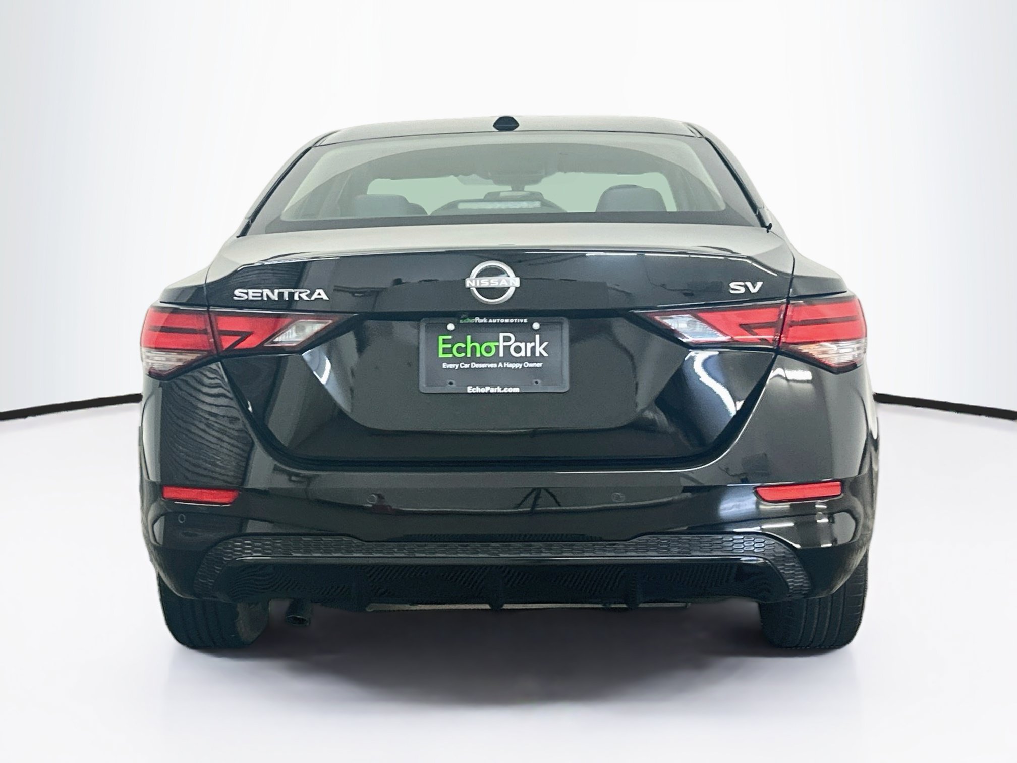 Used 2024 Nissan Sentra SV FWD image 7