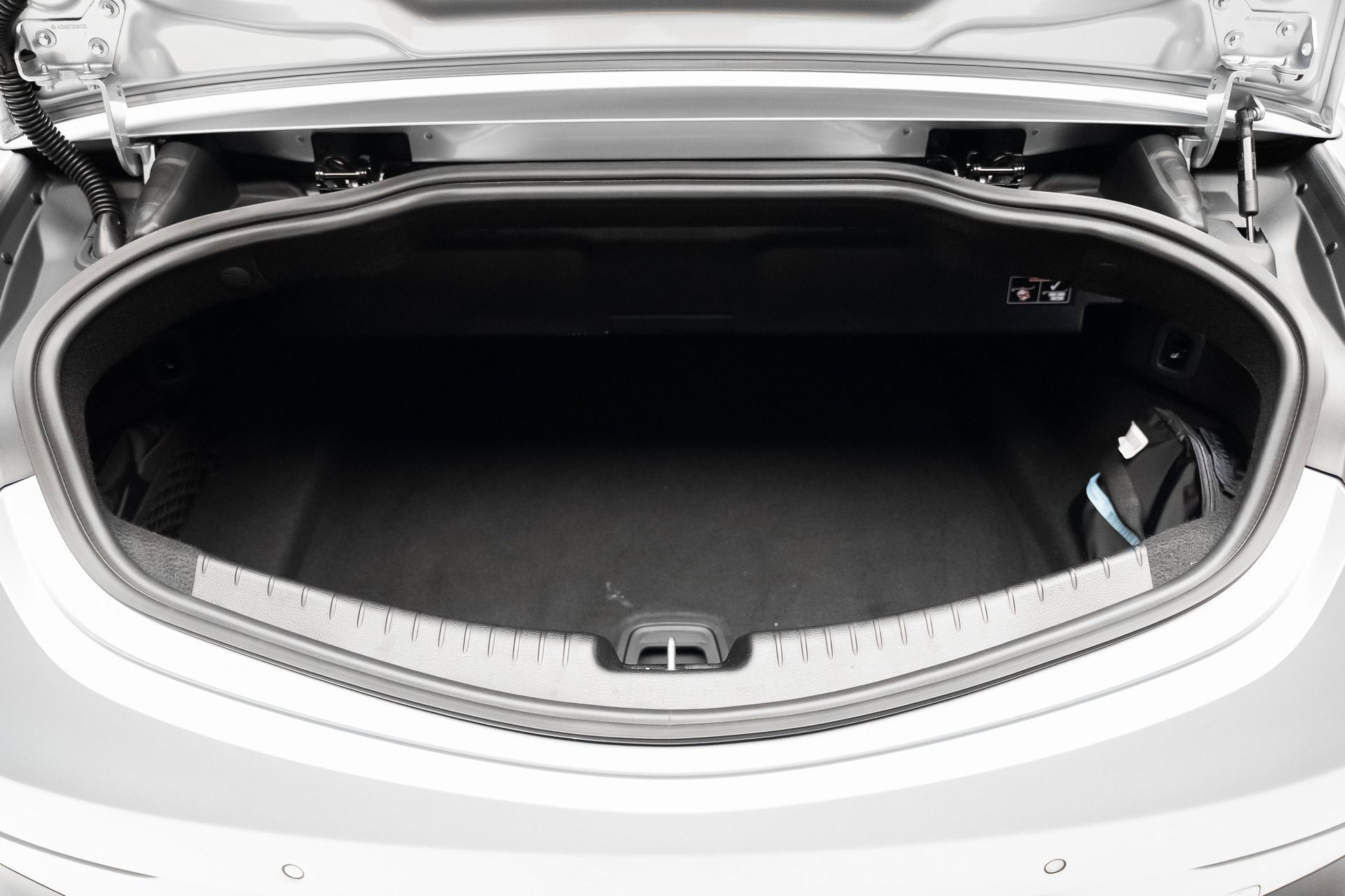 Used 2024 Mercedes-Benz CLE 300 4MATIC Cabriolet image 74