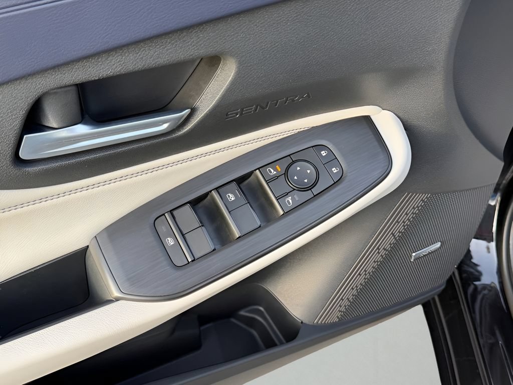 Used 2026 Nissan Sentra SL w/ Floor Mat Package FWD image 18