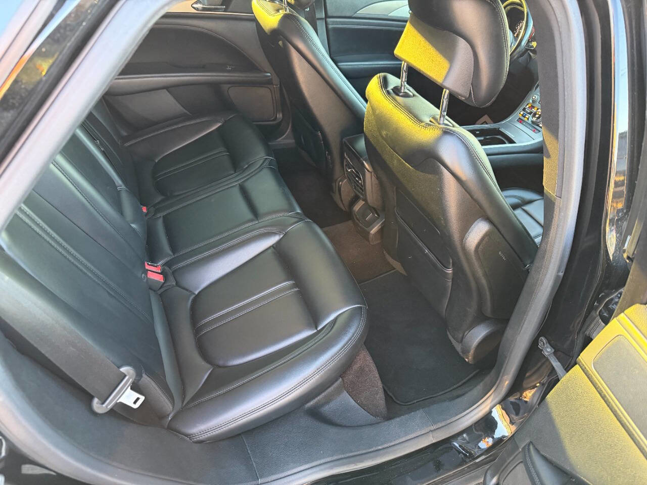 Used 2017 Lincoln MKZ Premiere image 21